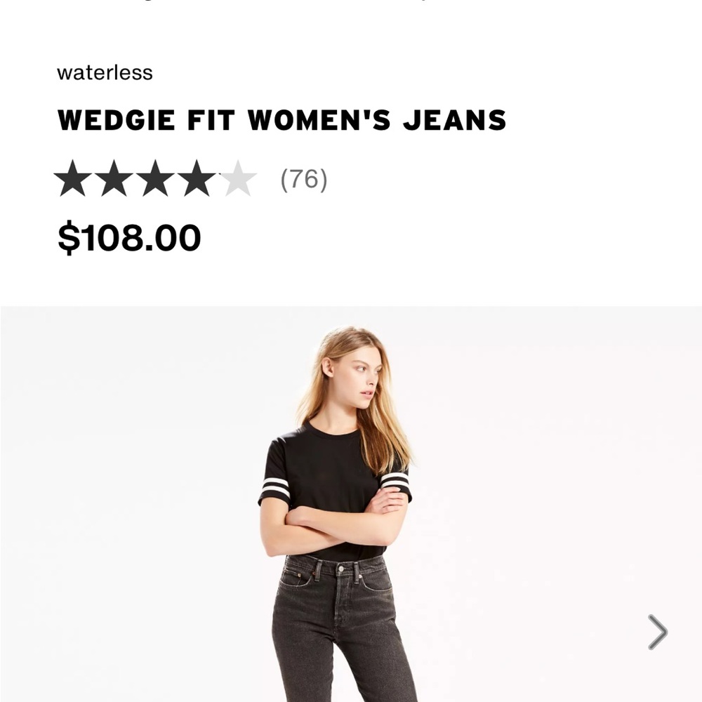 Wedgie Fit Mom Jeans LEVIs 26